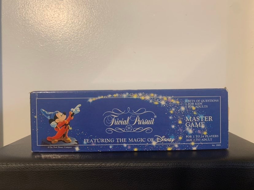 Disney Trivia Pursuit (FAMILY EDITION)