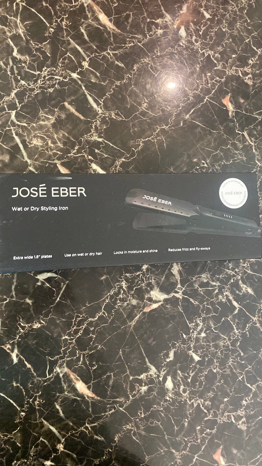 NWT Jose Eber Wet or Dry Styling Iron