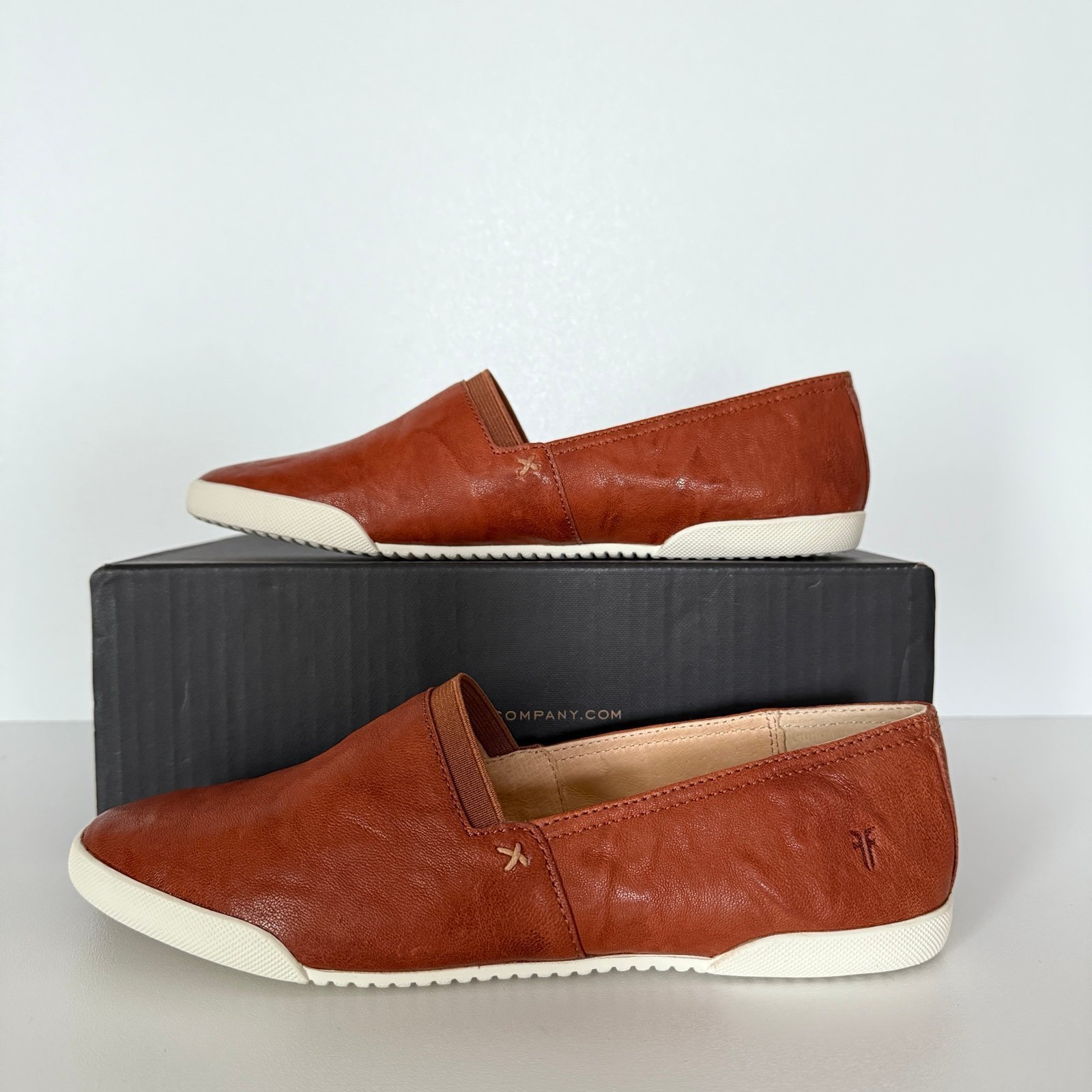 NIB • Frye Melanie Slip On Leather Sneaker Size 9
