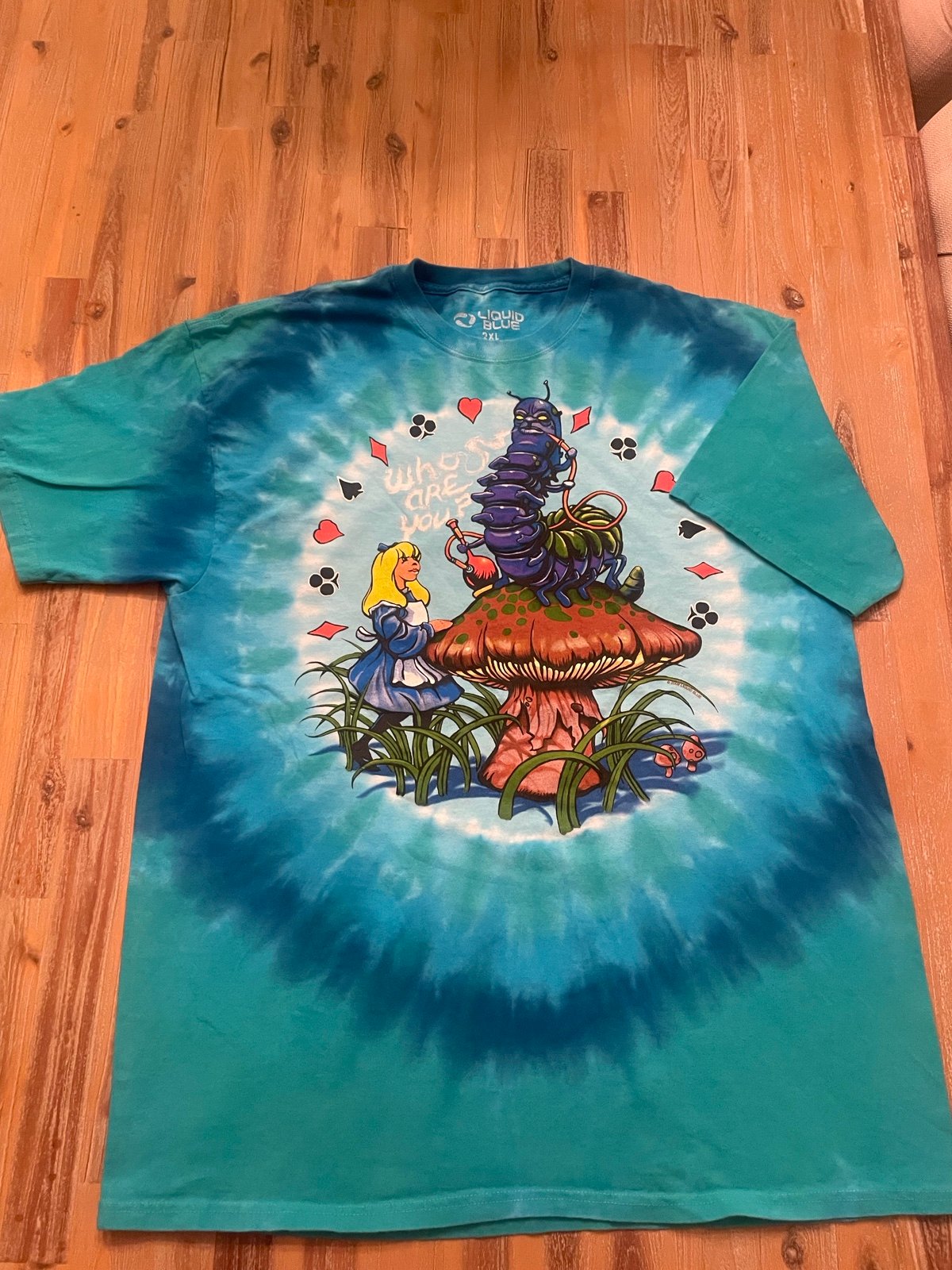 Alice in Wonderland Liquid Blue Graphic Tee Size 2XL 2009