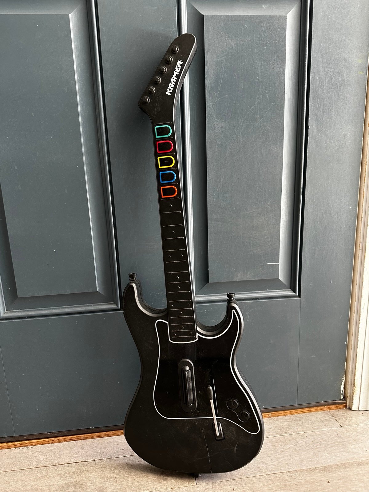 Guitar Hero Kramer Striker Black Wireless Controller Guitar PS2 PS3 Tested