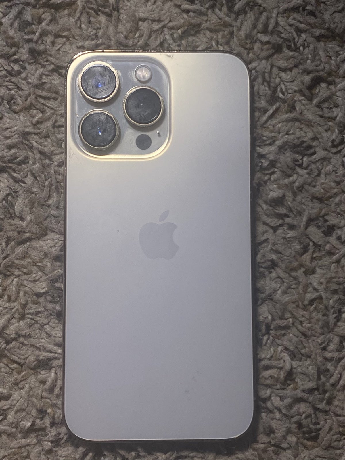 m52614625857_1.jpg