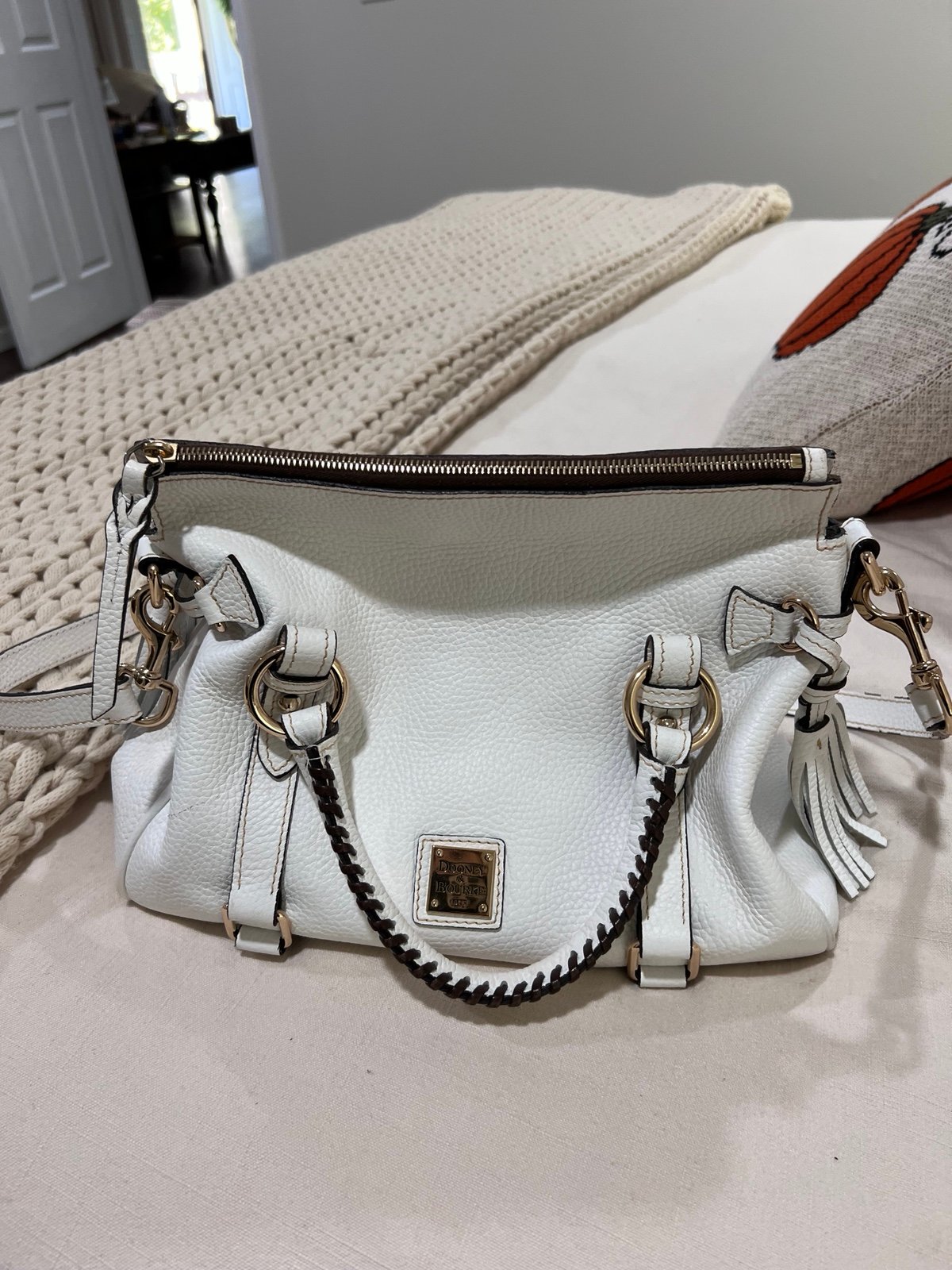 dooney bourke florentine satchel
