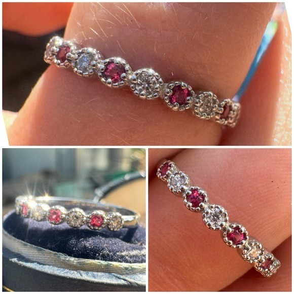 Solid platinum genuine diamond/ruby ring high end