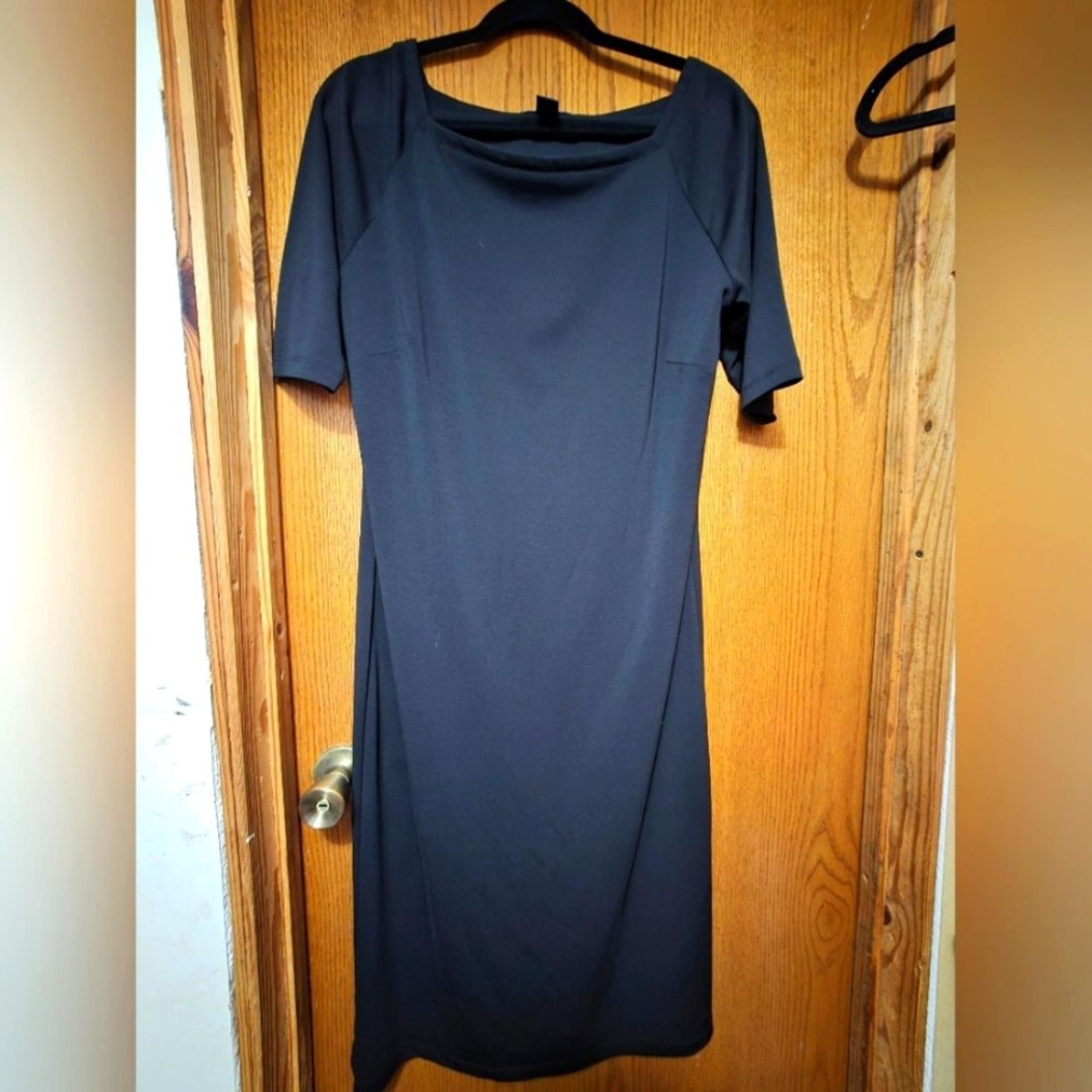Ann Taylor Elegant Black Dress SIZE 14