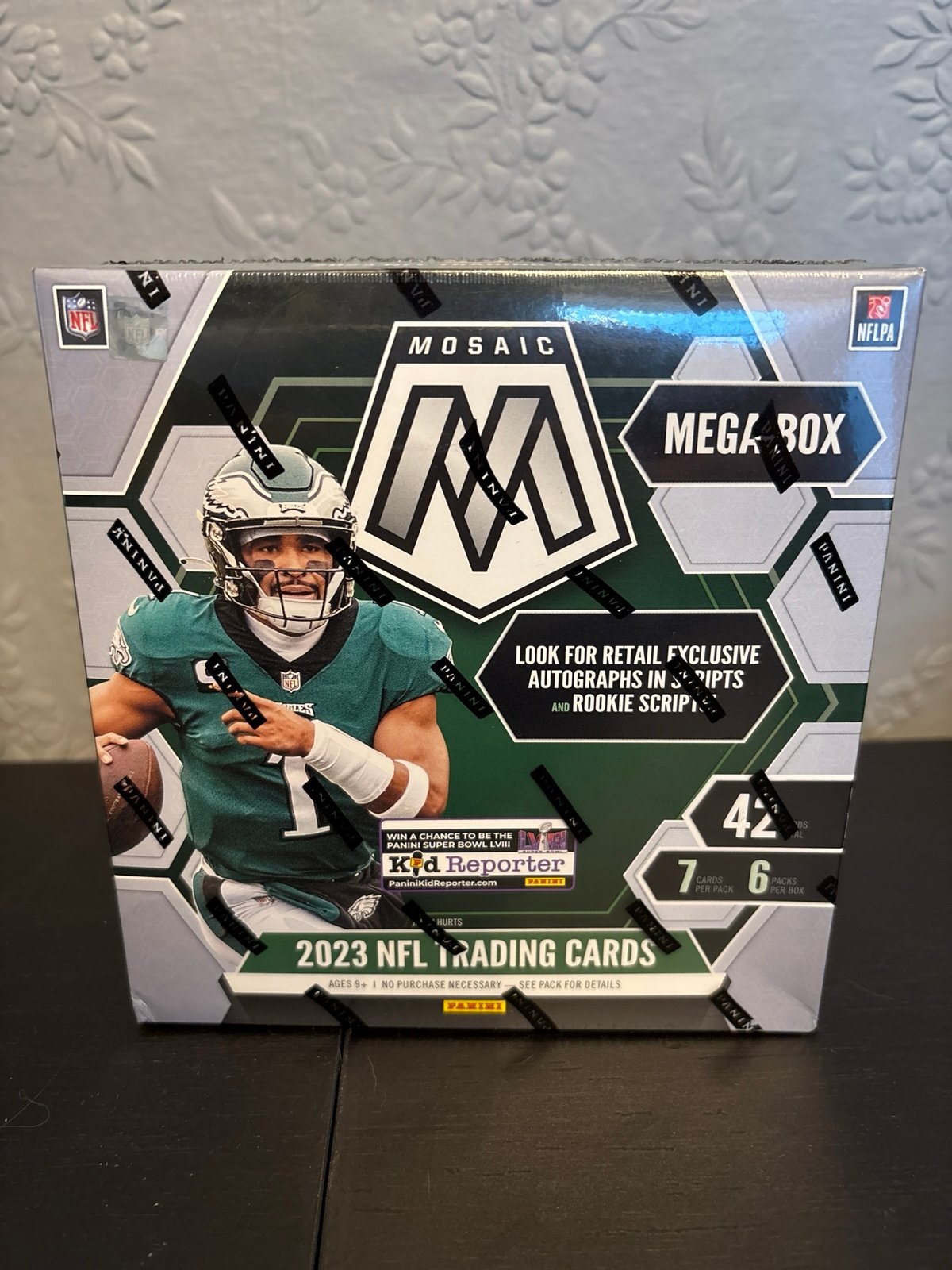 2023 Panini Mosaic Football Mega Box
