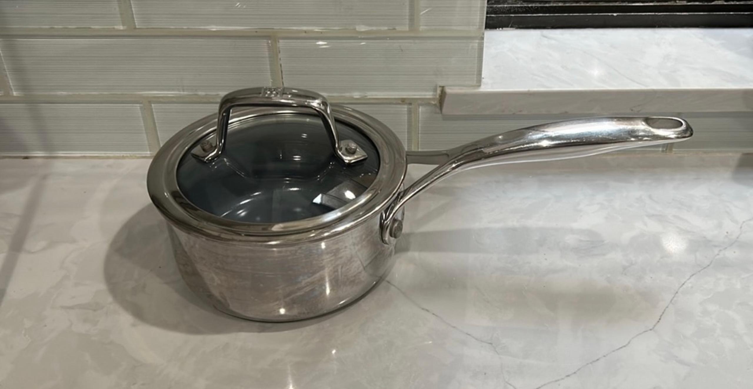 Zwilling J. A. Henckels 18/10  1Qt Sauce Pan Stainless Steel with Lid, Pre-Owned