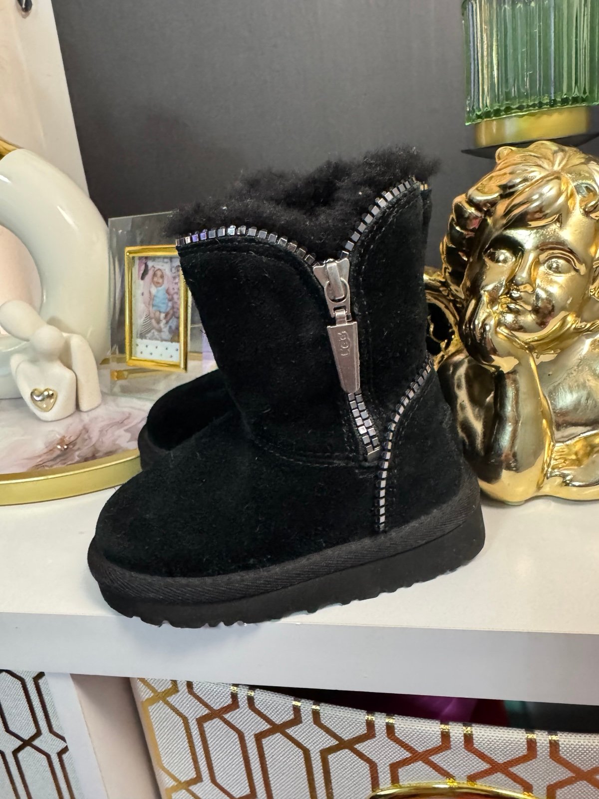 UGG good condition size 6C