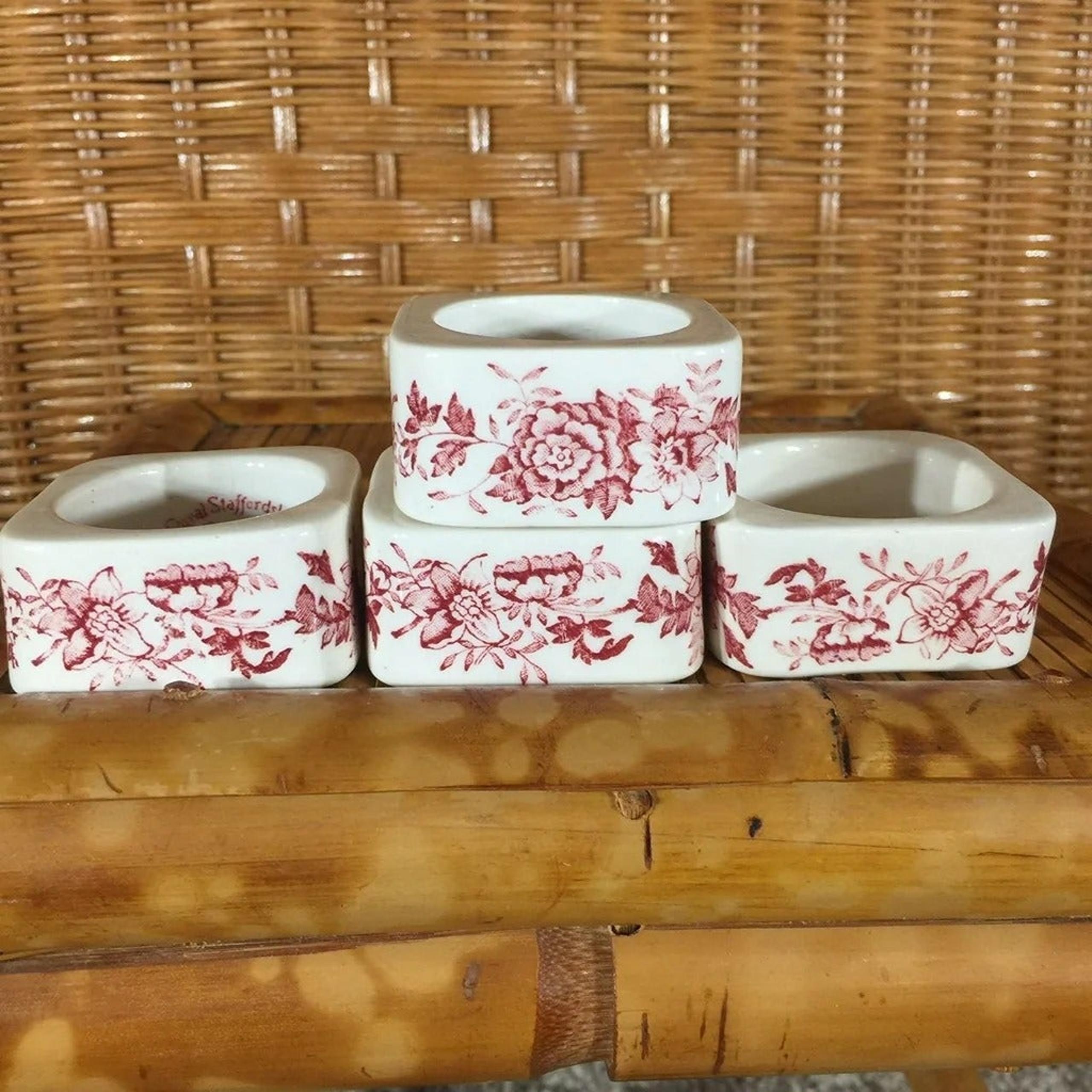 Royal Staffordshire Ceramics England tonquin brown napkin rings set lot of 4