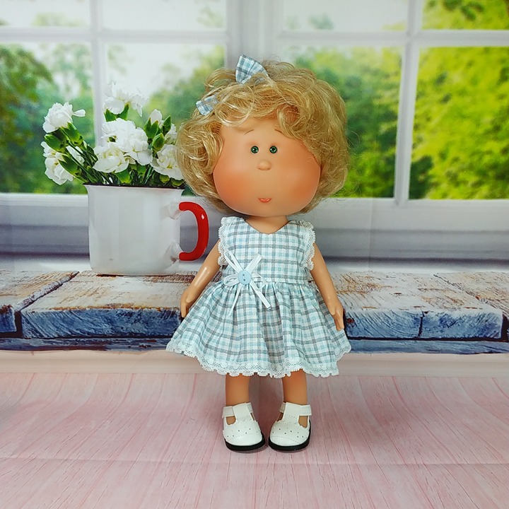 Dressed doll Mia 12'' from Nines d'Onil