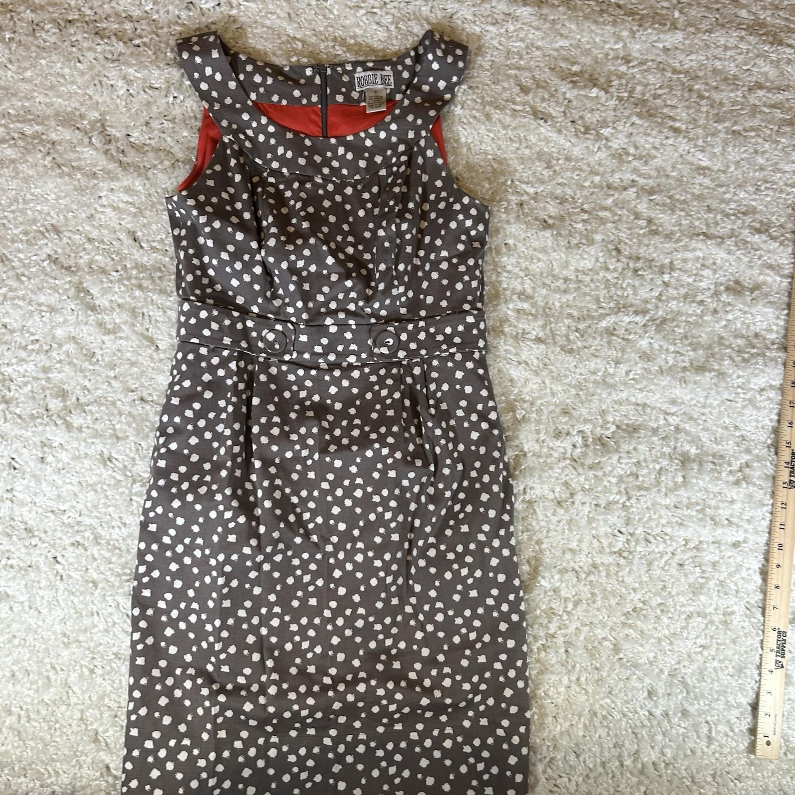 Robbie Bee Women's dress Size 8 Brown White Polkadot Sleeveless Lined PocketsEUC