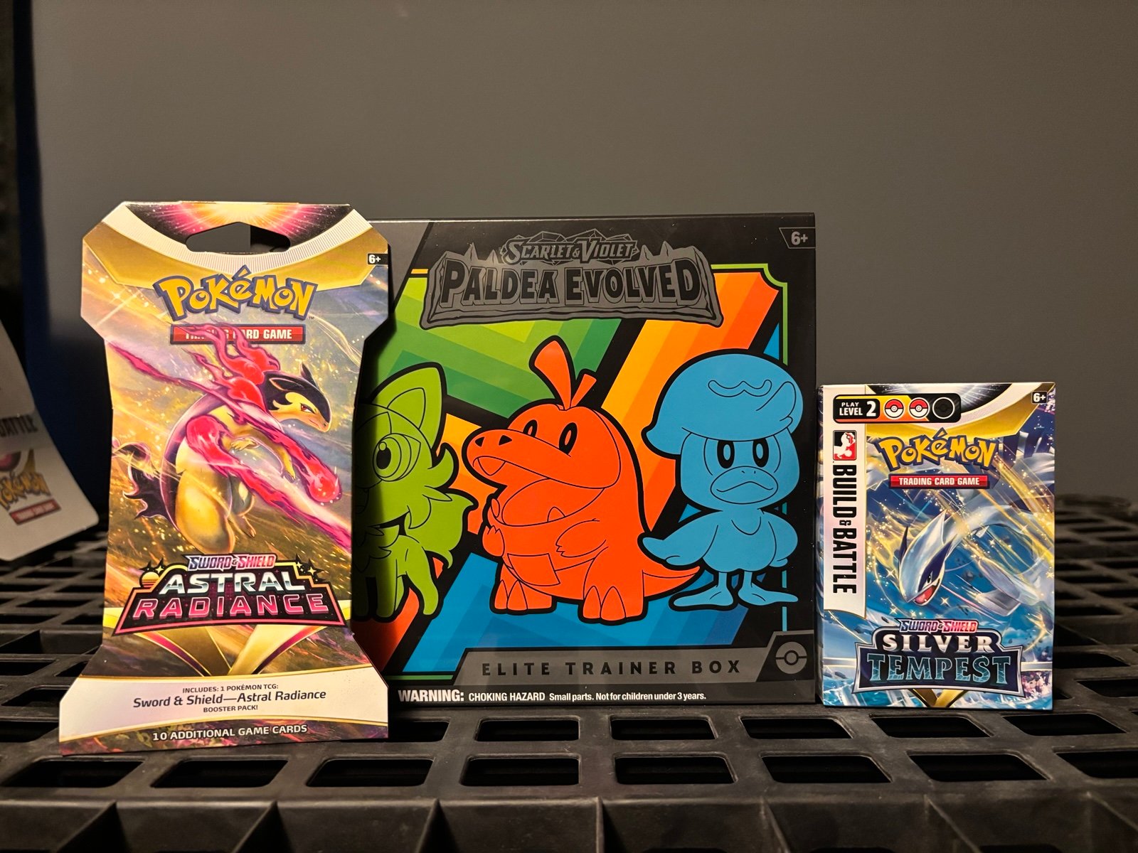 Pokemon Paldea Evolved ETB