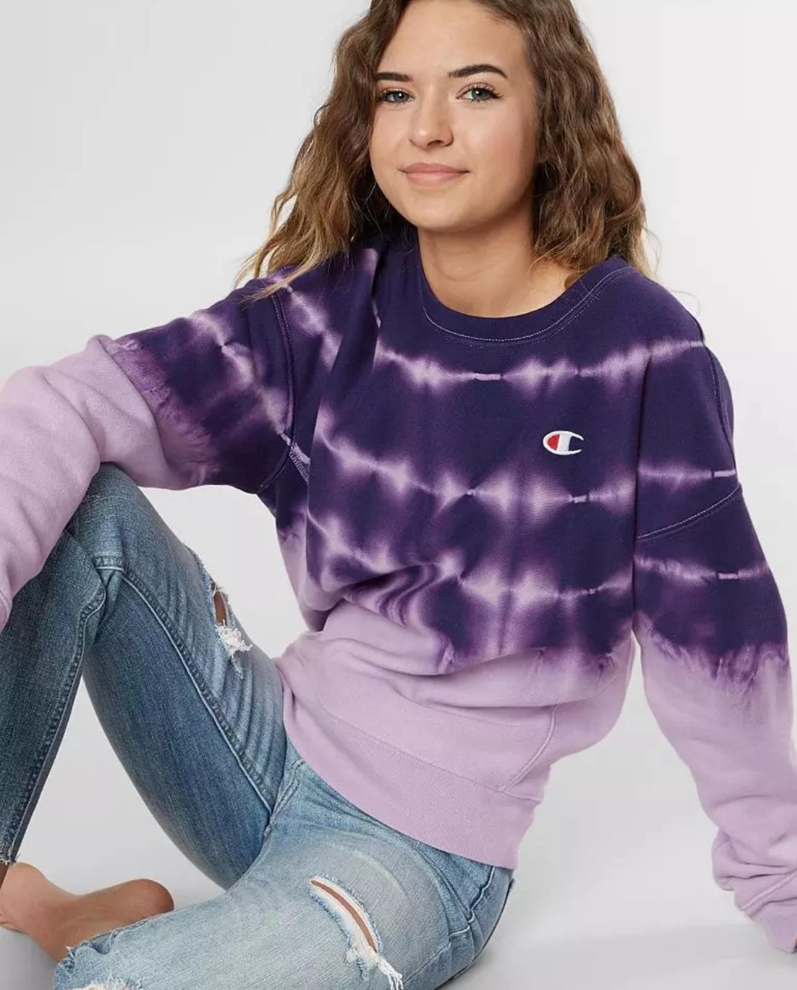 Champion Women’s Crewneck sweatshirt size S