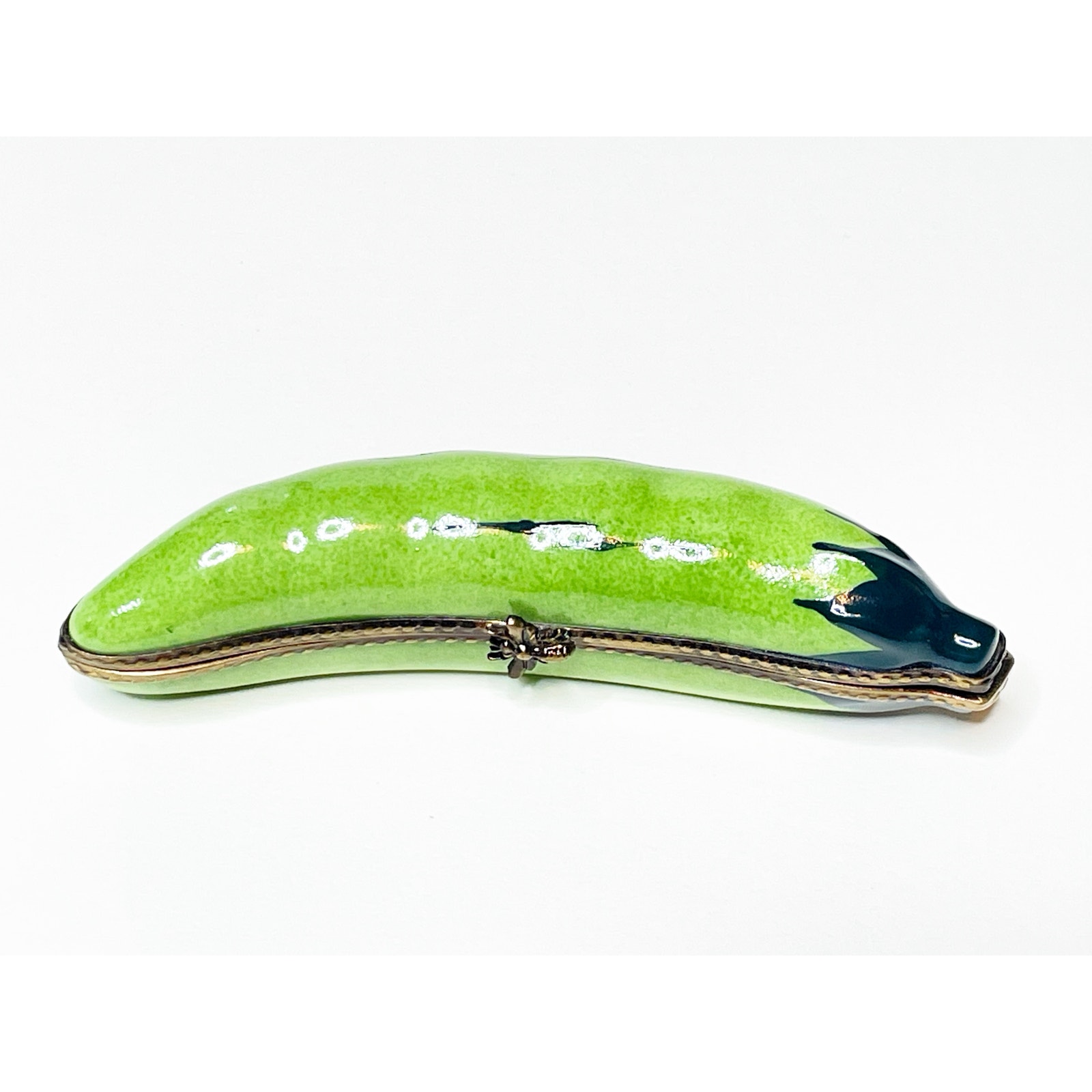 Limoges Box Pea Pod Hand Painted Porcelain Trinket Box