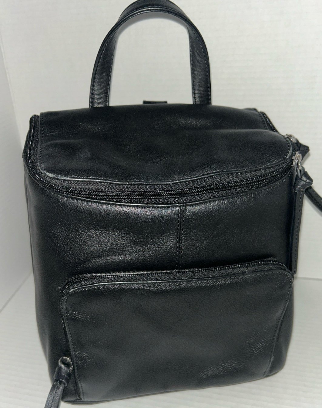iIi New York backpack