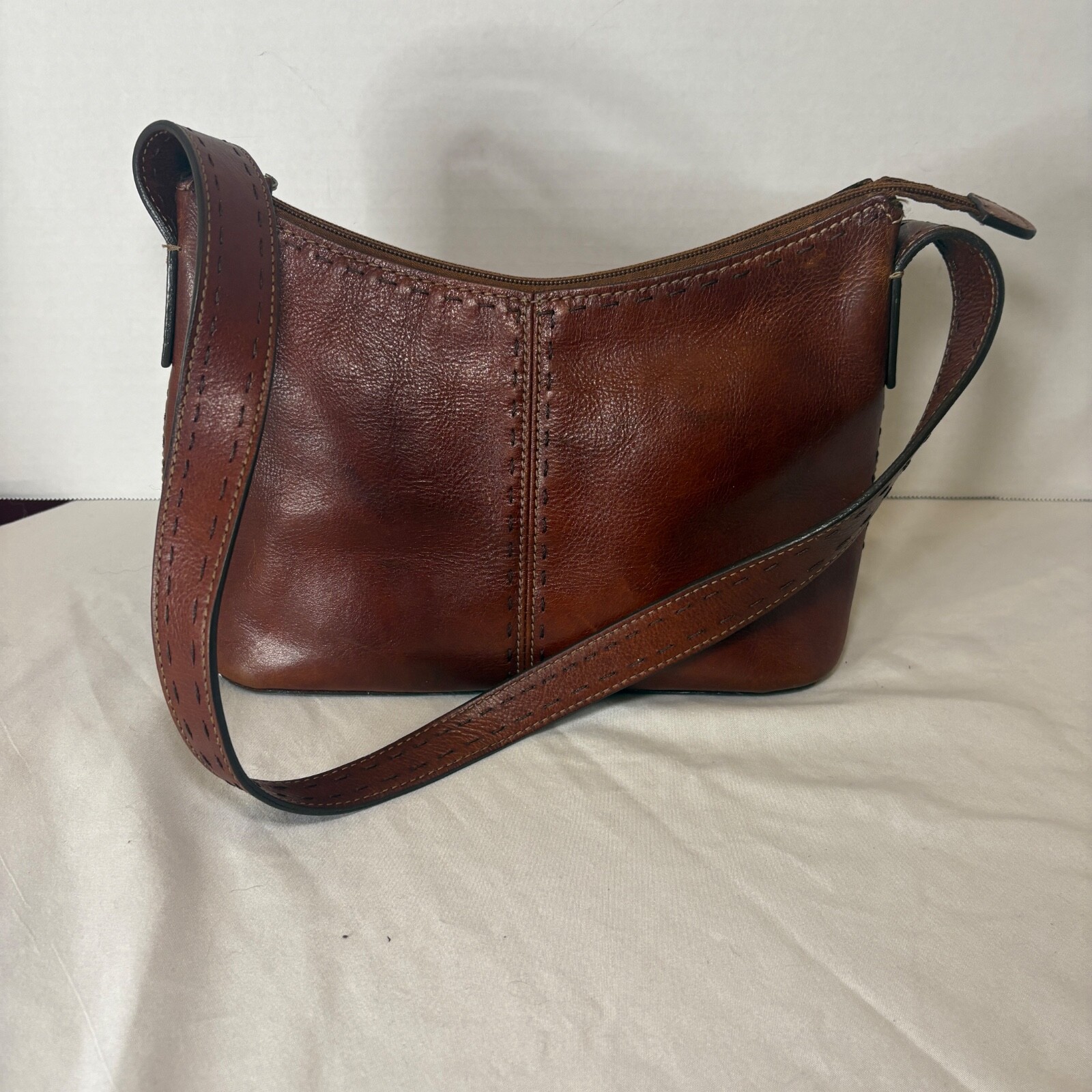 Vtg Fossil Brown Top Stich Leather Shoulder Bag Purse HOBO/Classic Style Y2K
