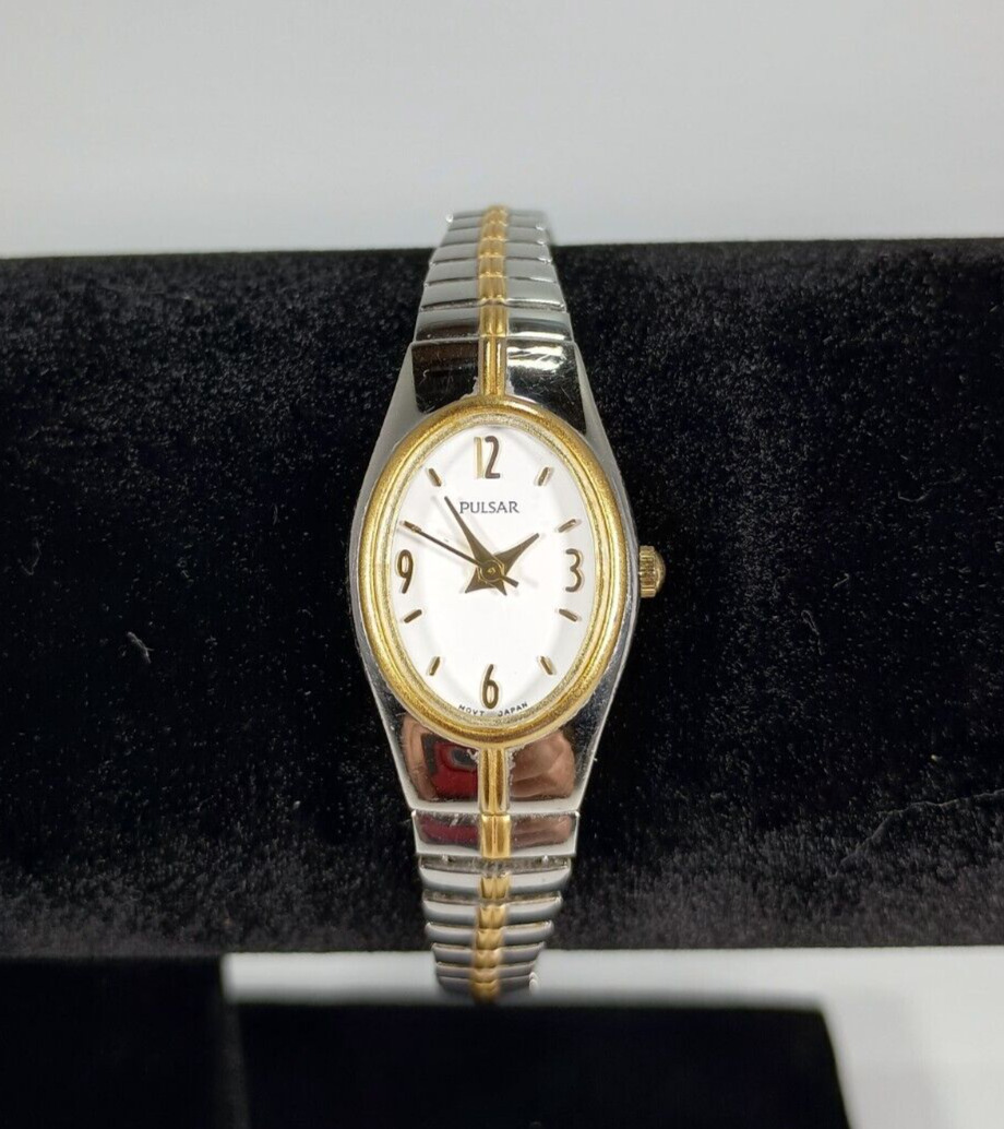 Vtg Pulsar Watch Women 17mm Silver Gold Tone Stretch Band 1N01-X057 New Battery