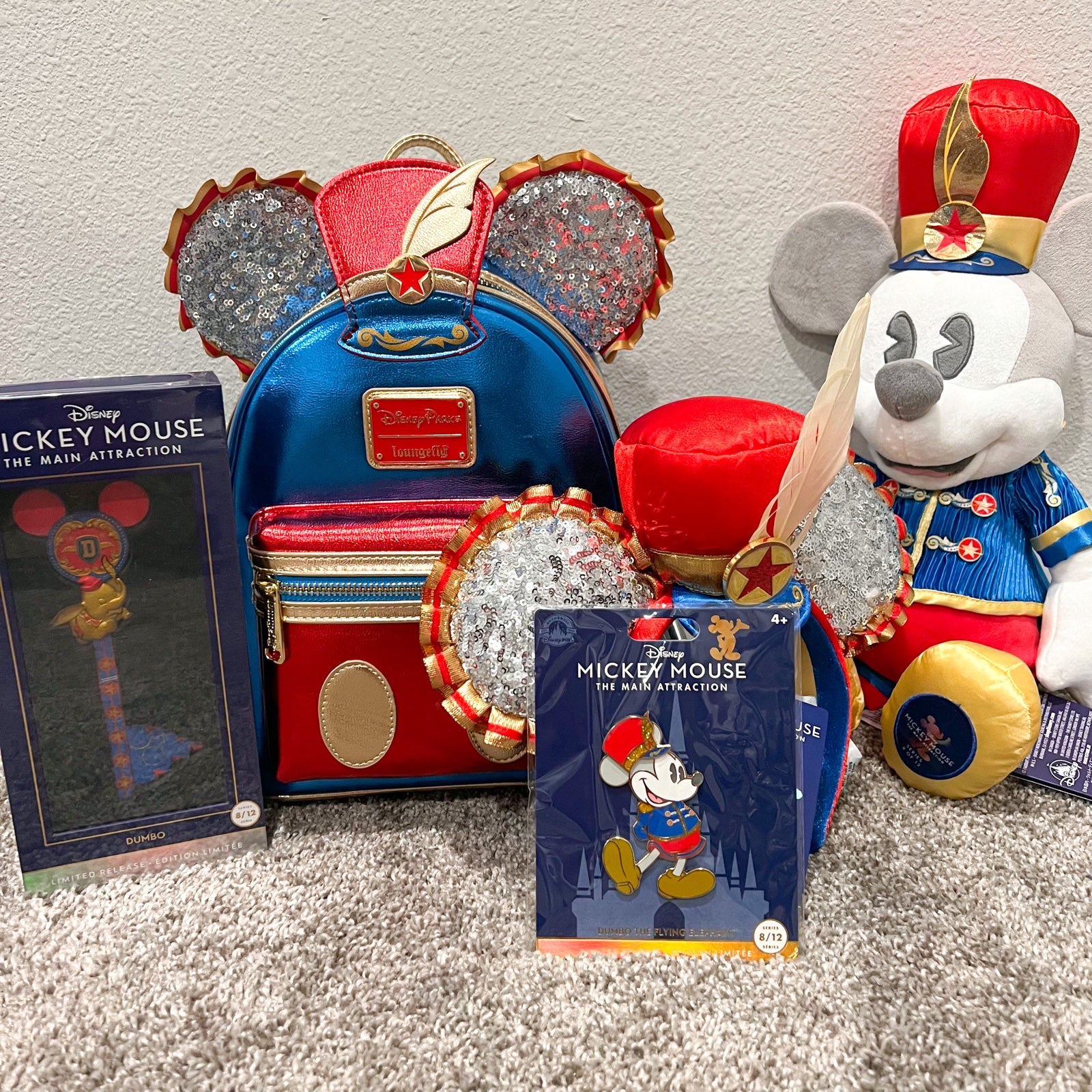 Mickeys Main Attraction Series 8/12 FULL SET Dumbo the Flying Elephant
