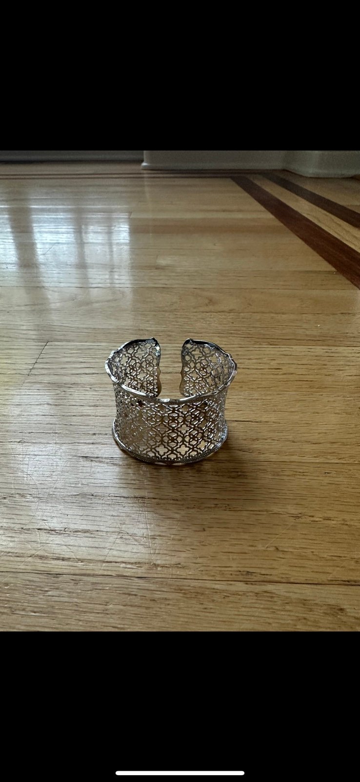 Kendra Scott cuff
