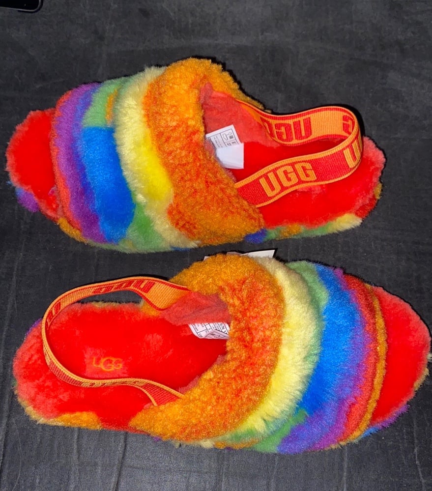 Pride fluff Ugg’s rainbow