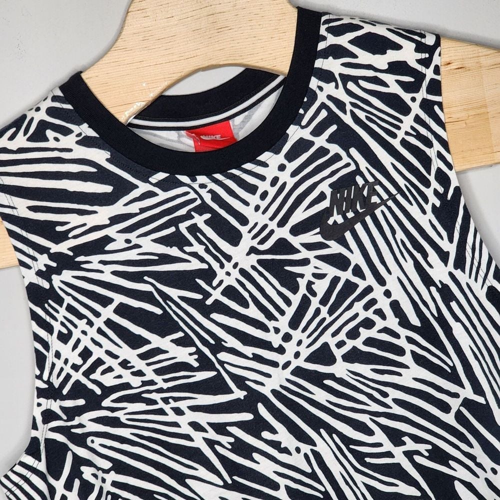 Nike Tank Top Womens Small White Black Striped Palm Muscle Shirt Swoosh Gym New