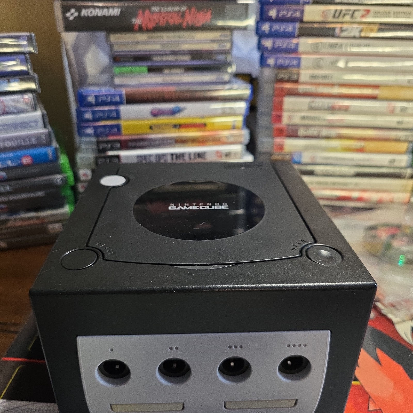 Nintendo Gamecube Black DOL-101 with controller and connections