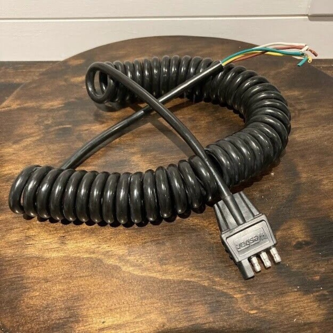 Wesbar 54000-026 Wiring Connector | 4-Way Flat Trailer End 11ft. Coiled