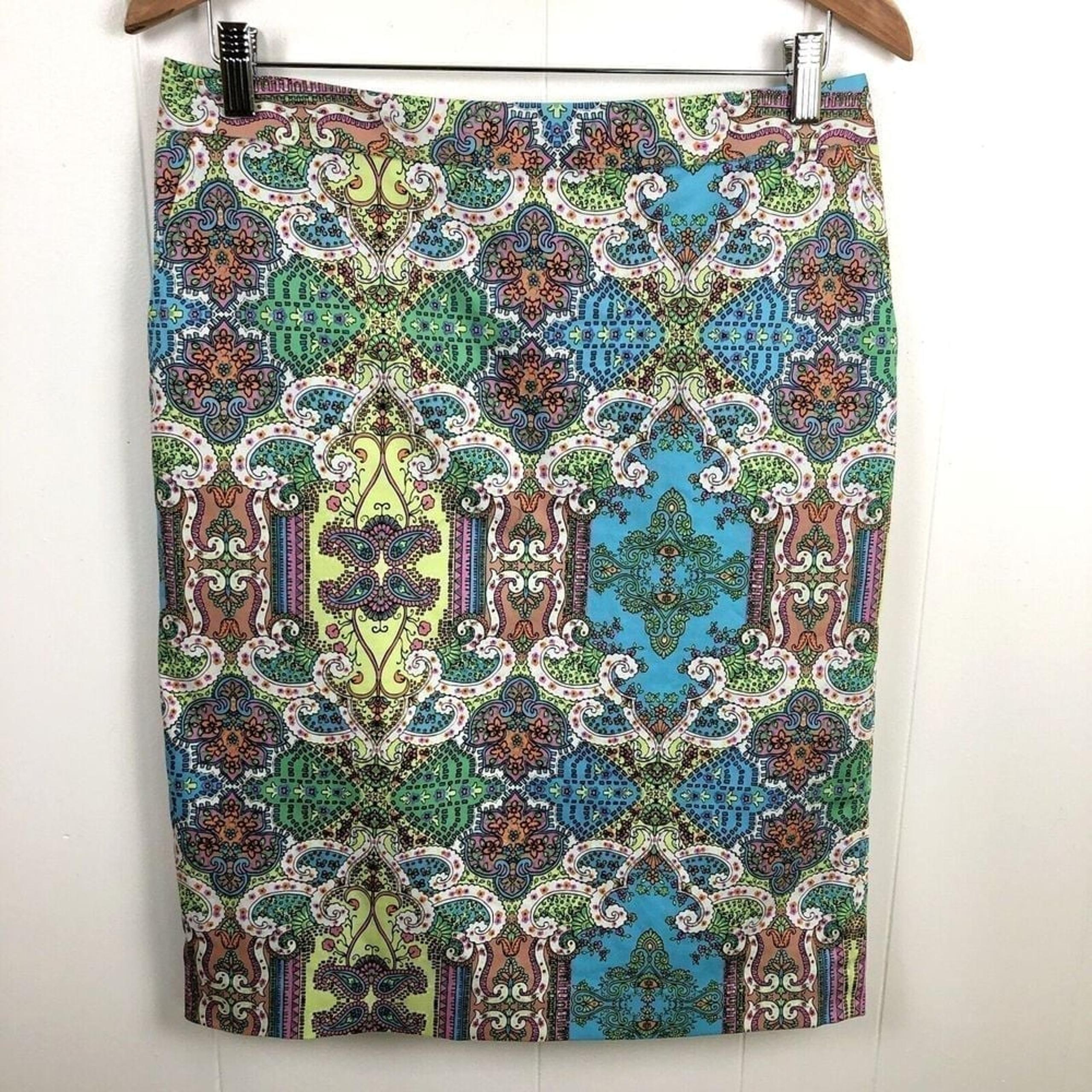 CHARTER CLUB Colorful Pencil Skirt Women's Size 8 Multi-Color Batik Pattern