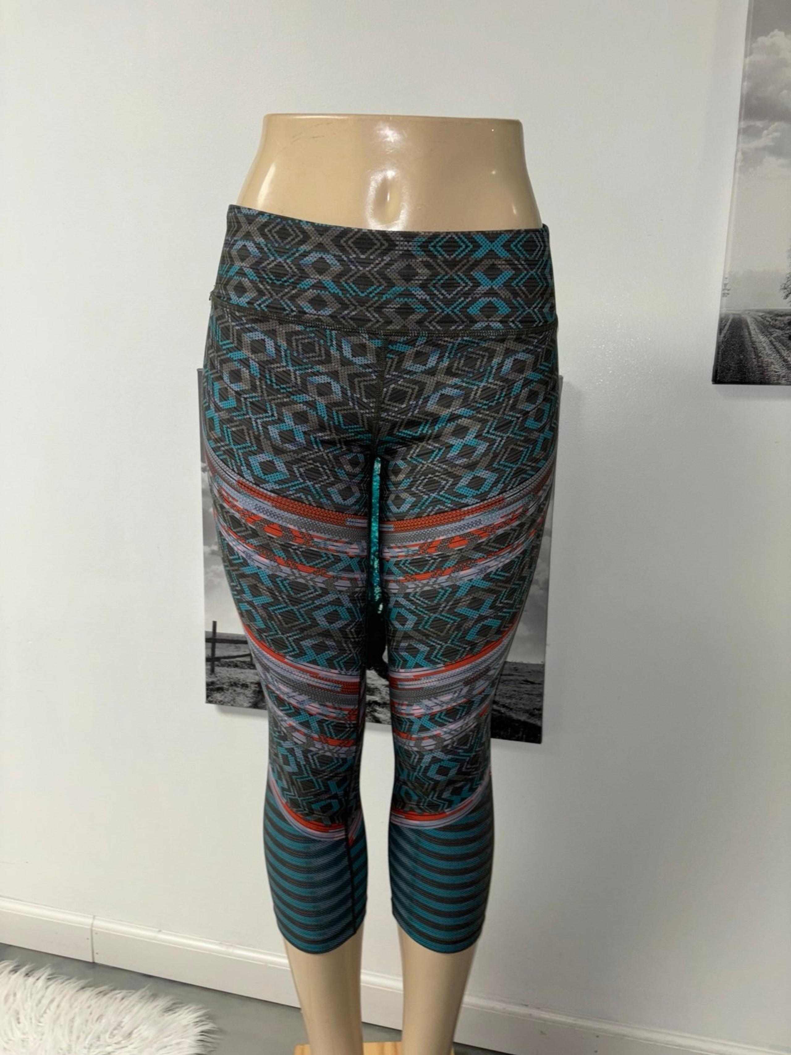 Prana women’s capri leggings size small