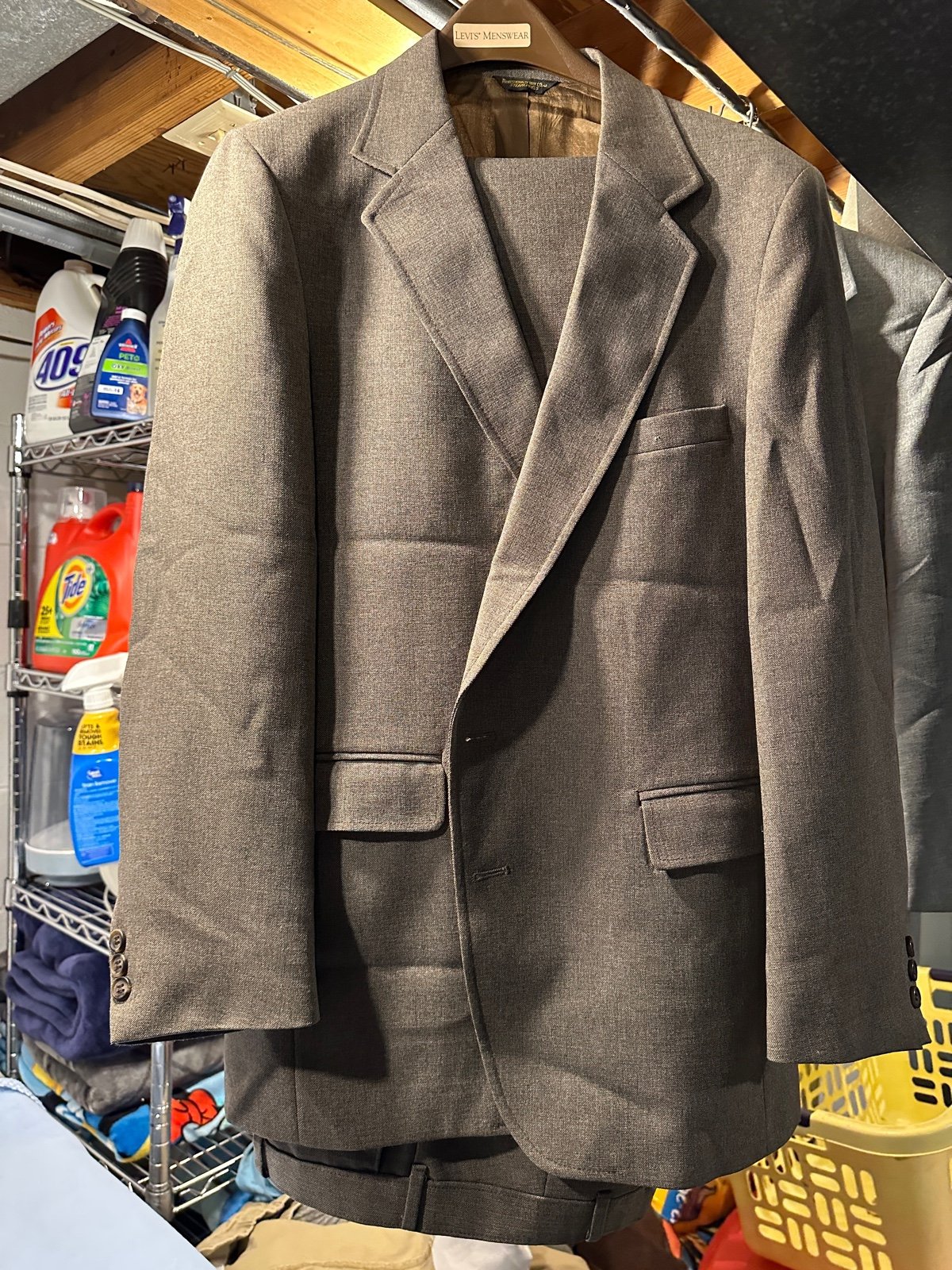 Men’s Vintage Levi Action Suit