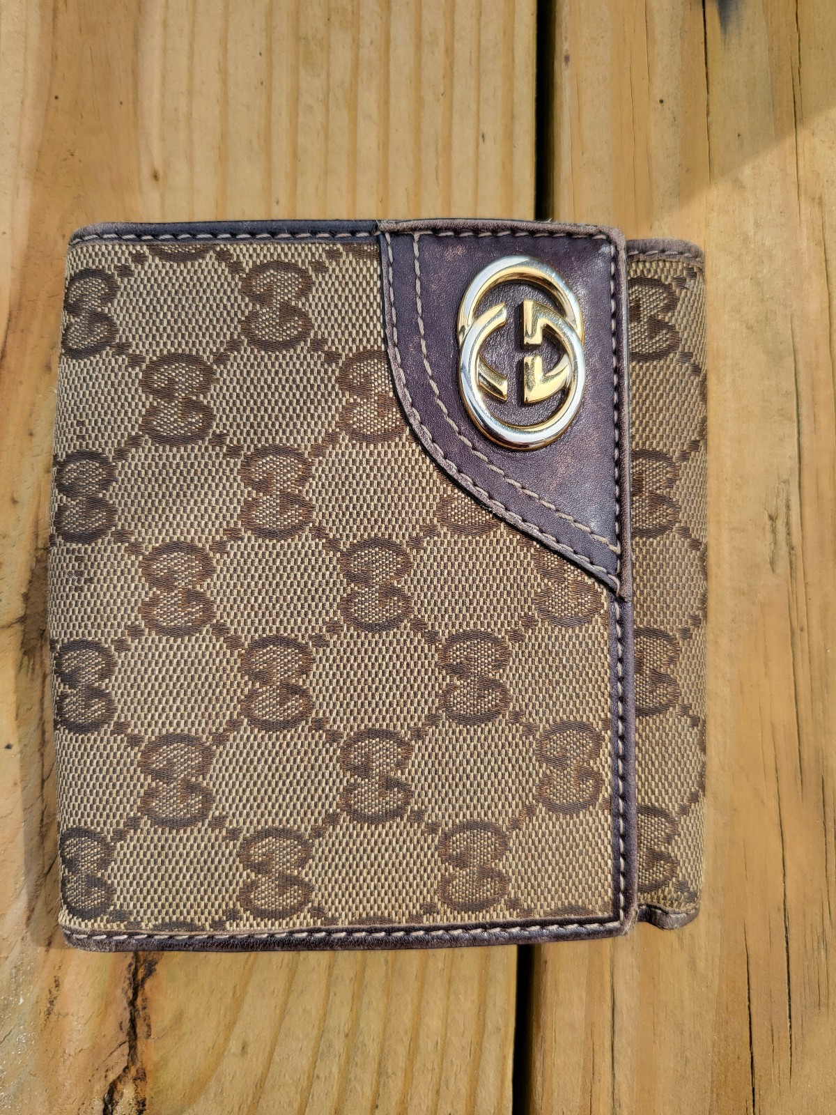 Gucci Wallet *project wallet*