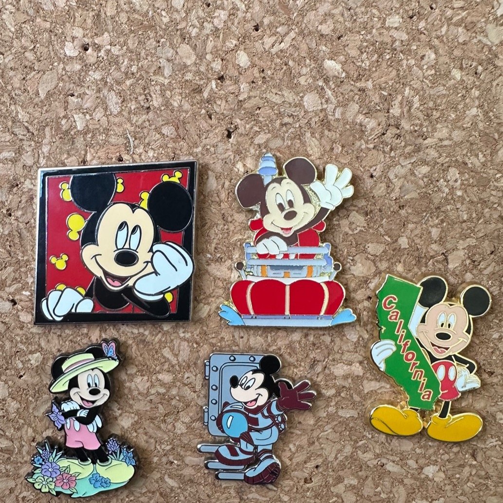 Disney Pin Bundle - Mickey Mouse Disney Pins