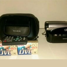 Samsung Handheld Digital Camera