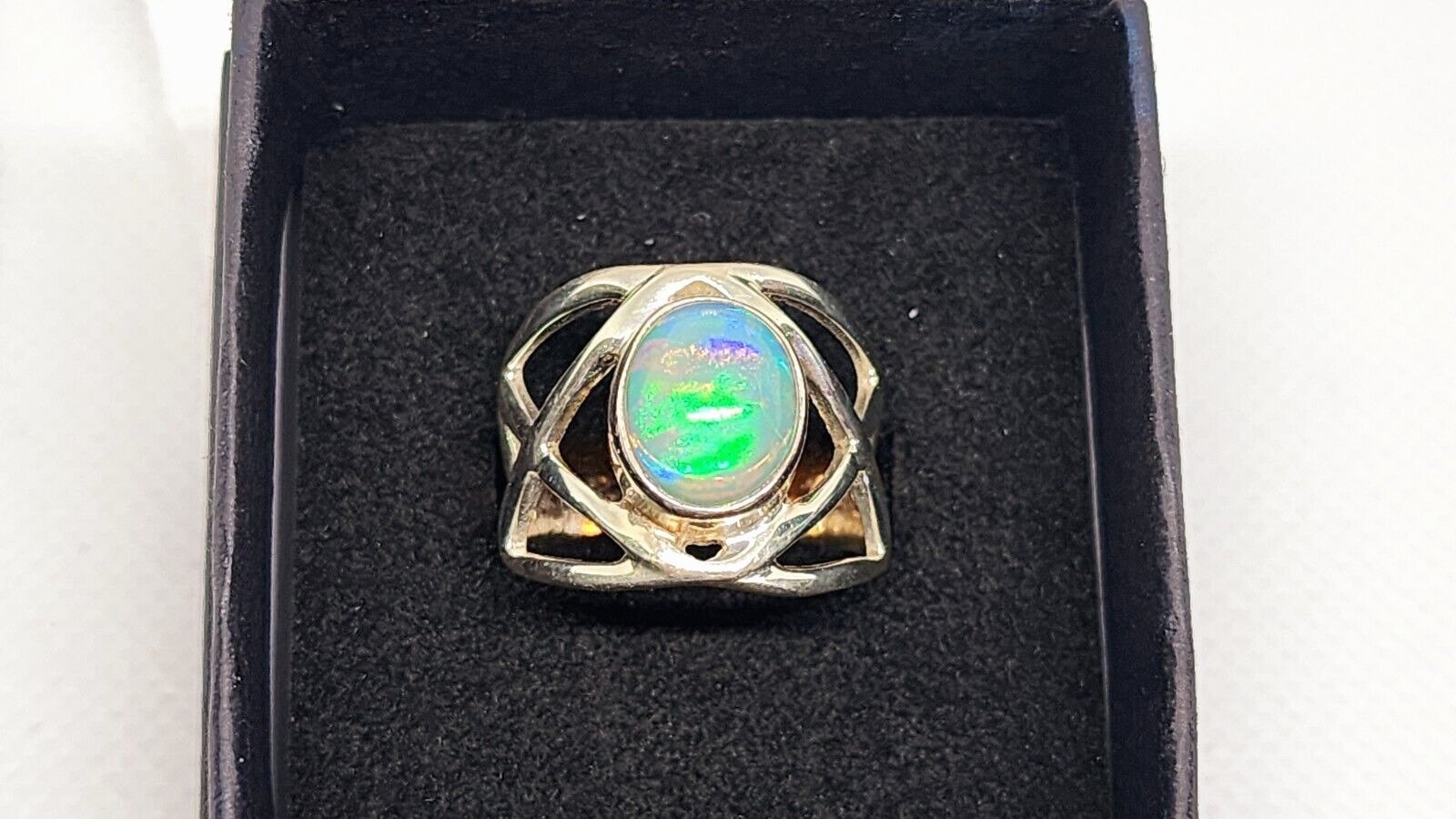 AAA Welo Opal openwork ring in Rhodium over 925 Sterling Silver sz 8 2.00 cts