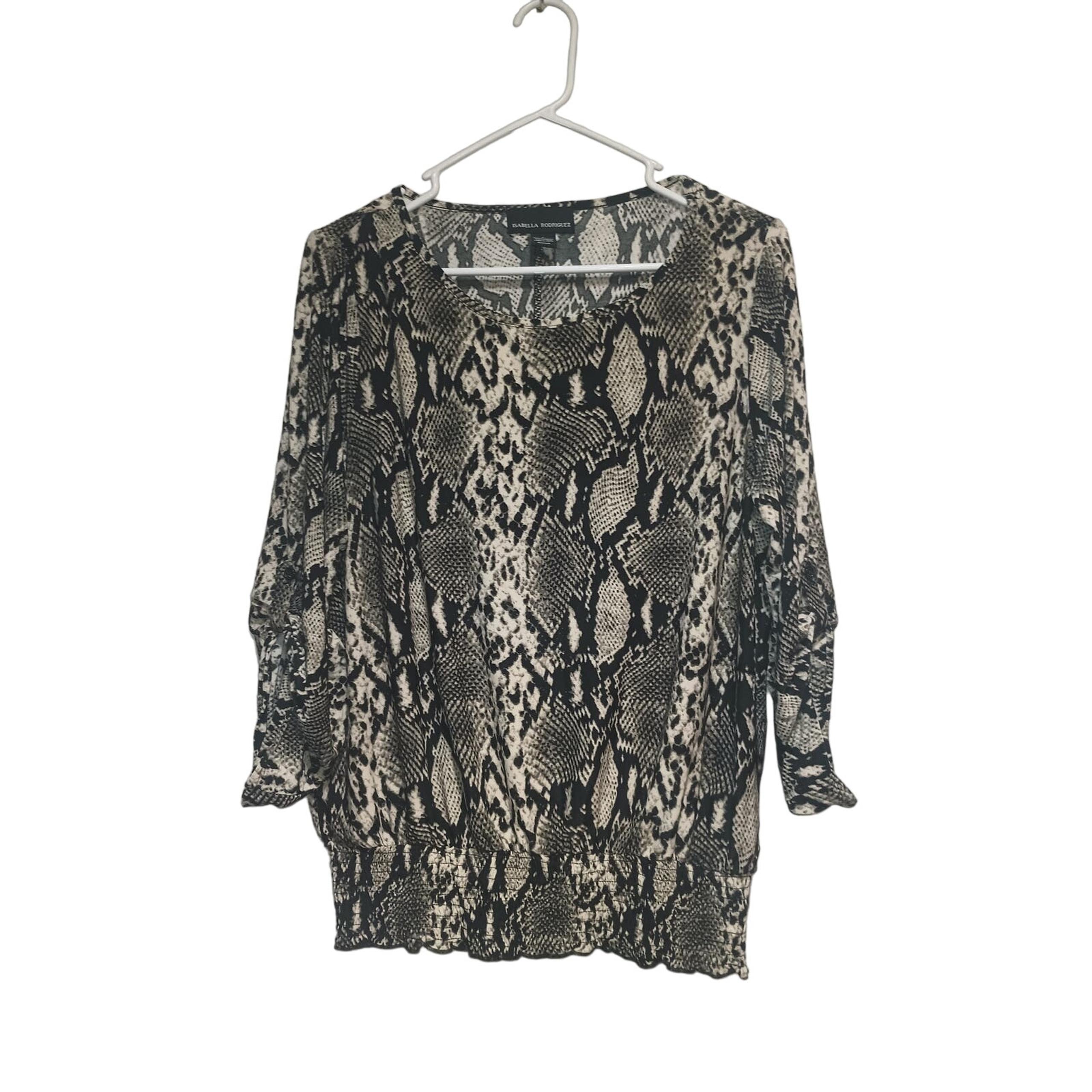 Isabella Rodriguez Women's Shirt Size Large