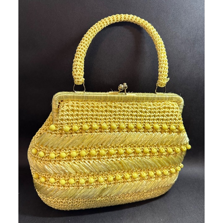 Vintage Yellow Raffia Handbag Purse Metal Clasp and Vinyl Lining Bead Accents