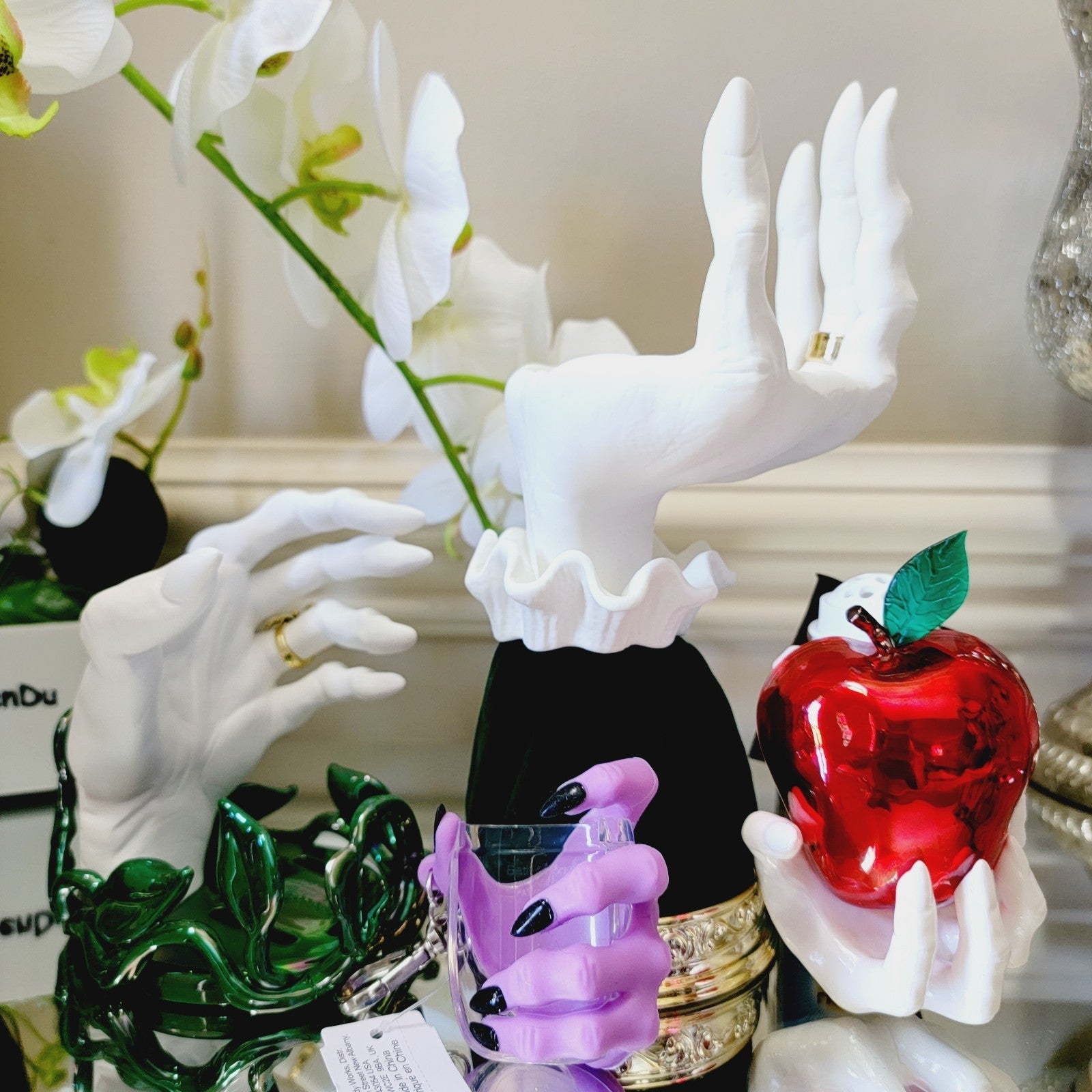 Bath and Body Works Witch hand 2022 Collection x4