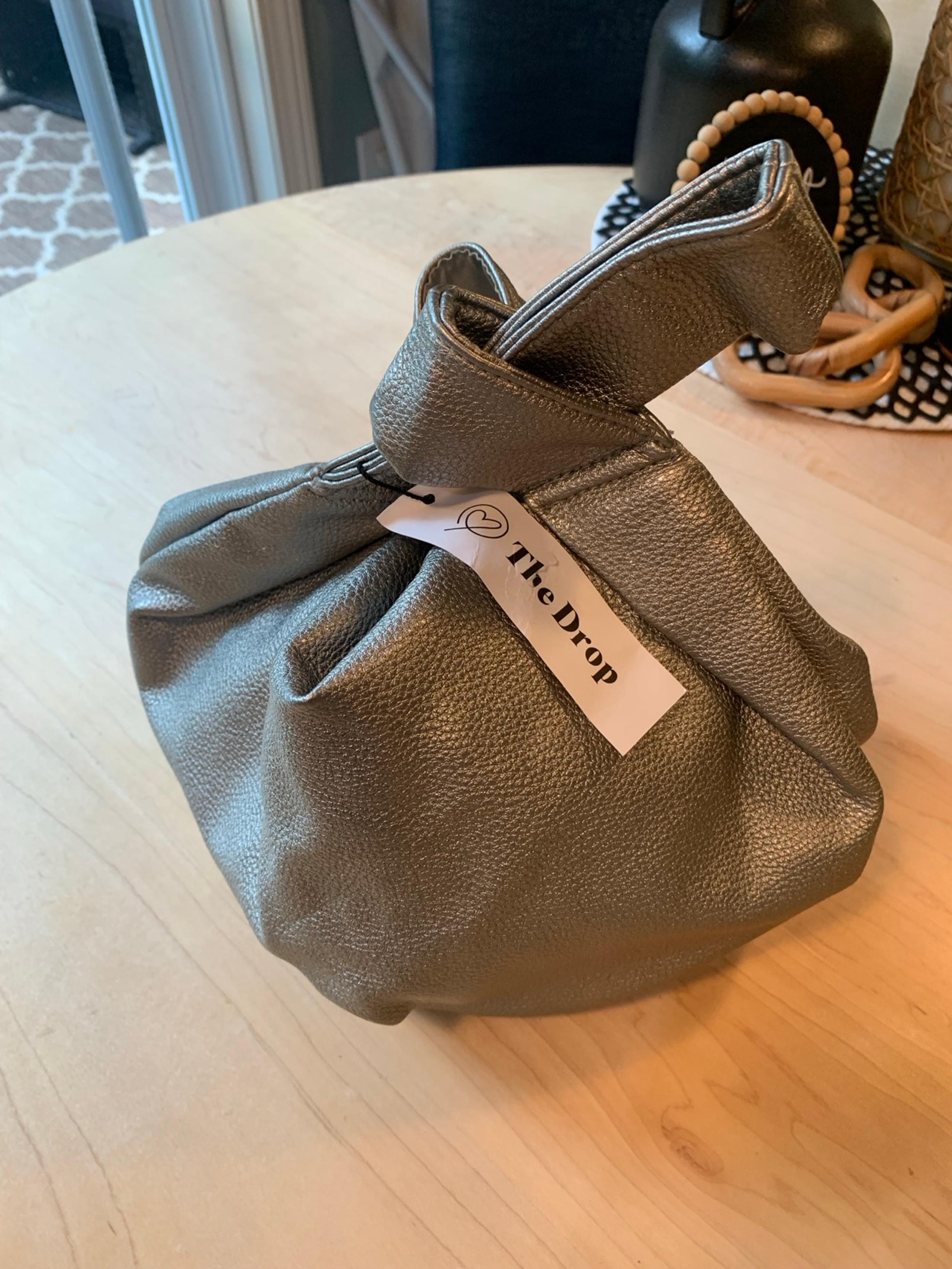 NWT The Drop Avalon Small Tote Bag in Metallic Silver