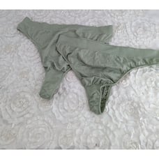 2 Pair VINTAGE (2000) Victorias Secret Sage thong Medium NEW