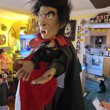 Large Vintage GEMMY Halloween Flying Dracula