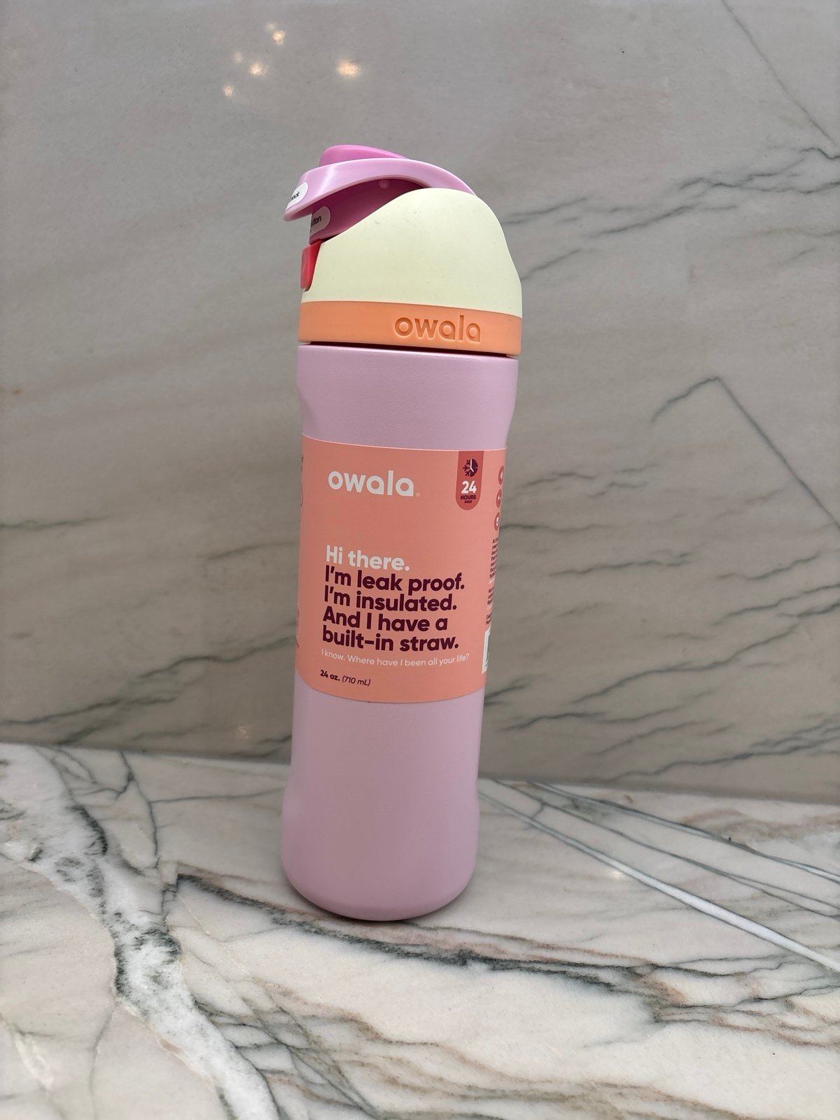 Owala FreeSip Water Bottle-- Popping Peony 24oz