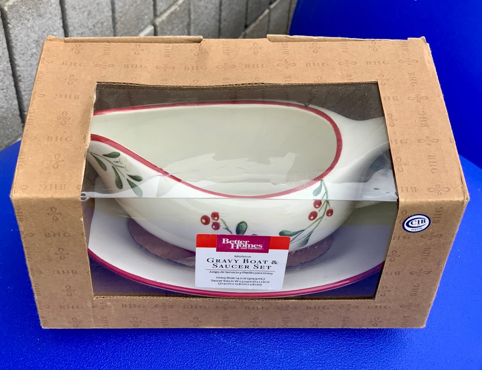 Vtg New Old Stock Better Homes & Gardens MISTLETOE Gravy Boat and Underplate