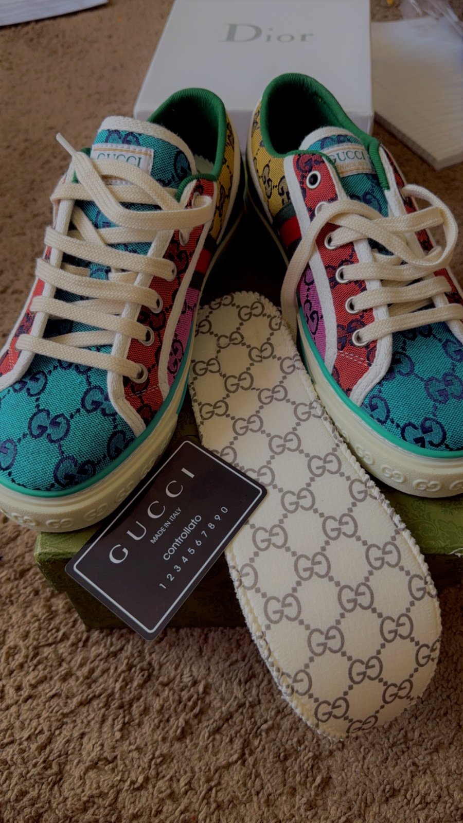 Multicolor Gucci sneakers unisex