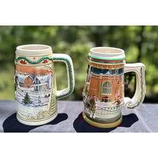 LOT (2) 1996 1997 ANHEUSER BUSCH BUDWEISER HOLIDAY CHRISTMAS BEER STEINS S14