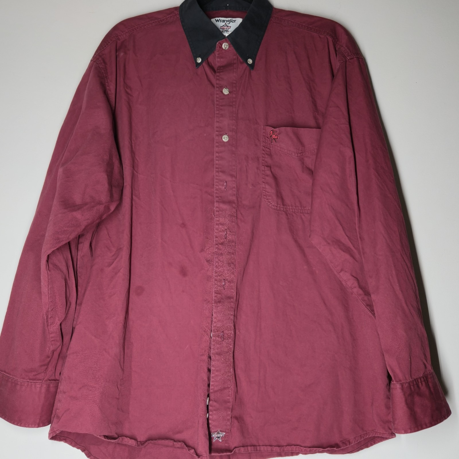 Wrangler PBR Shirt Mens L Burgandy Red Tan Collar Western Rodeo Cowboy