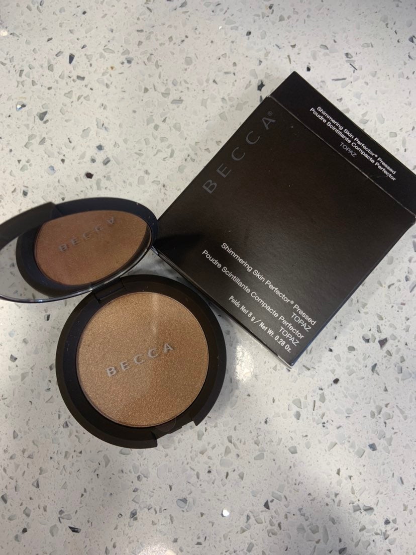 Becca Shimmering Skin Perfector