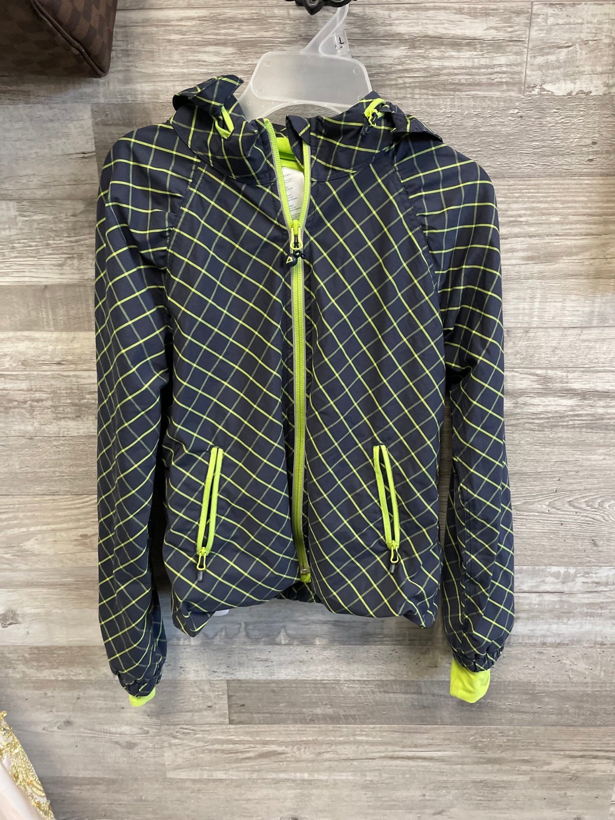 Lululemon ivivva kids jacket sz 10