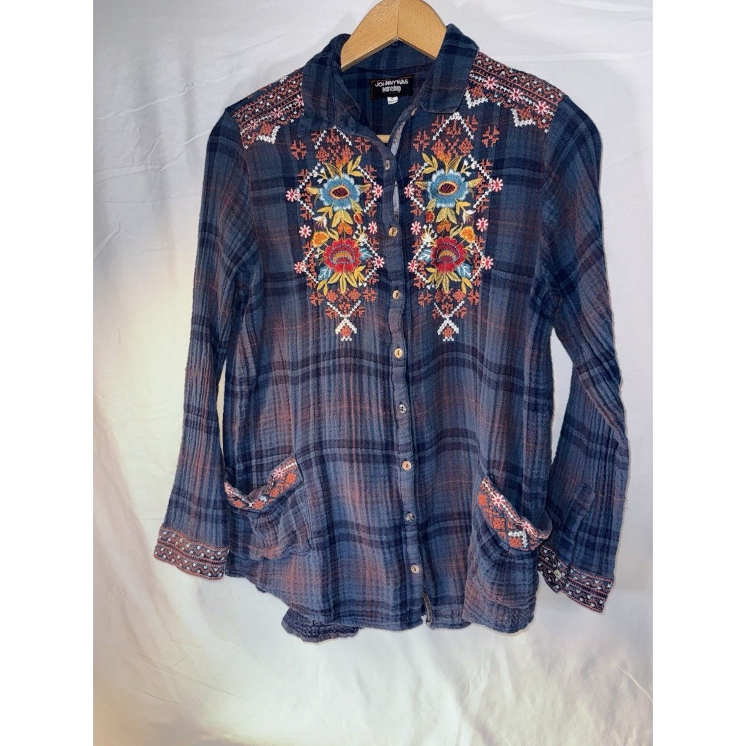 Johnny Was Long Sleeve Button Up Shirt, Blue & Floral Accents, Size LG, 149414