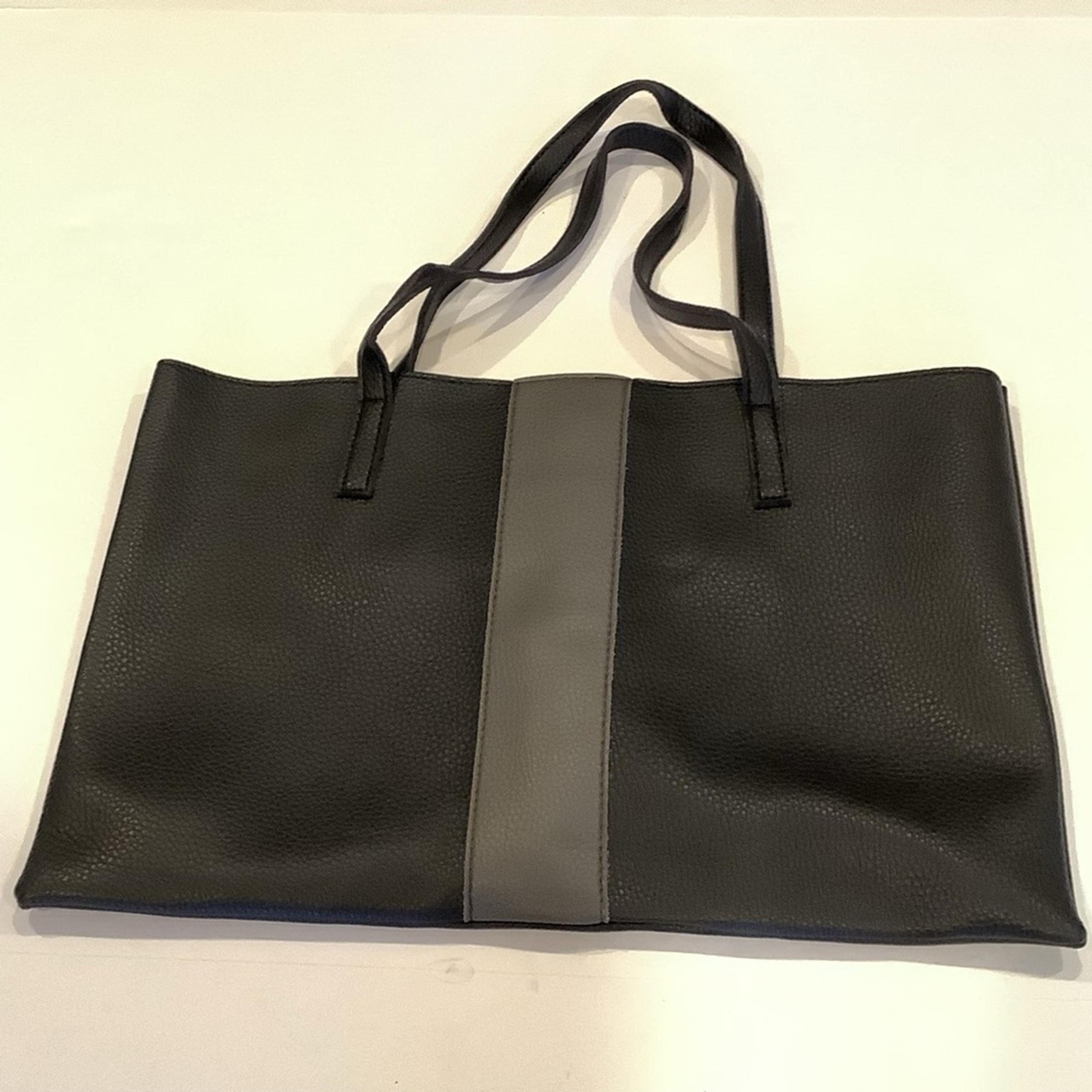 NEW Vince Camuto Black Vegan Leather Tote Bag Shoulder Bag Purse Inside Pocket