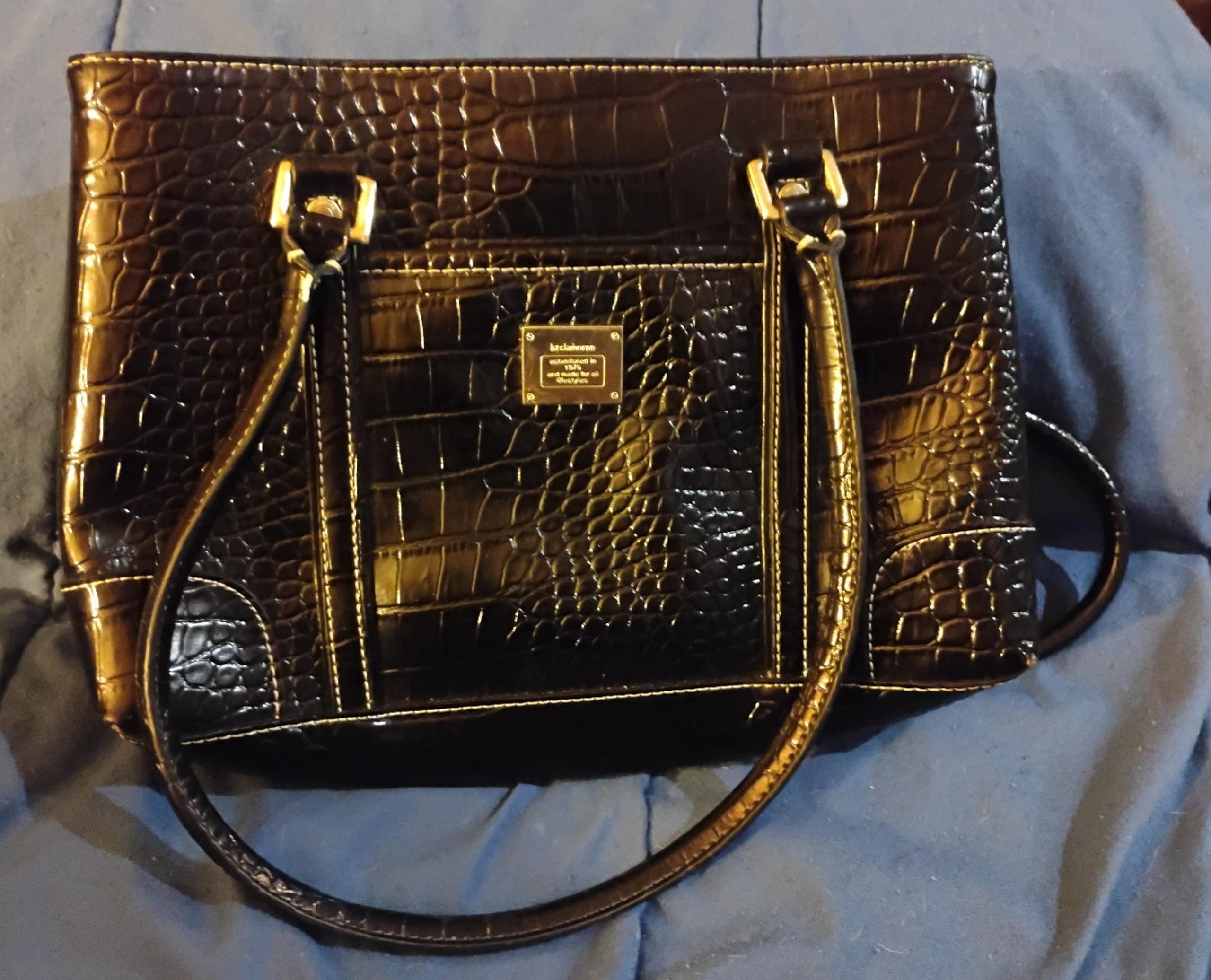 Leather Purse Black Excellent Condition Lots of Storage - Liz Claiborne